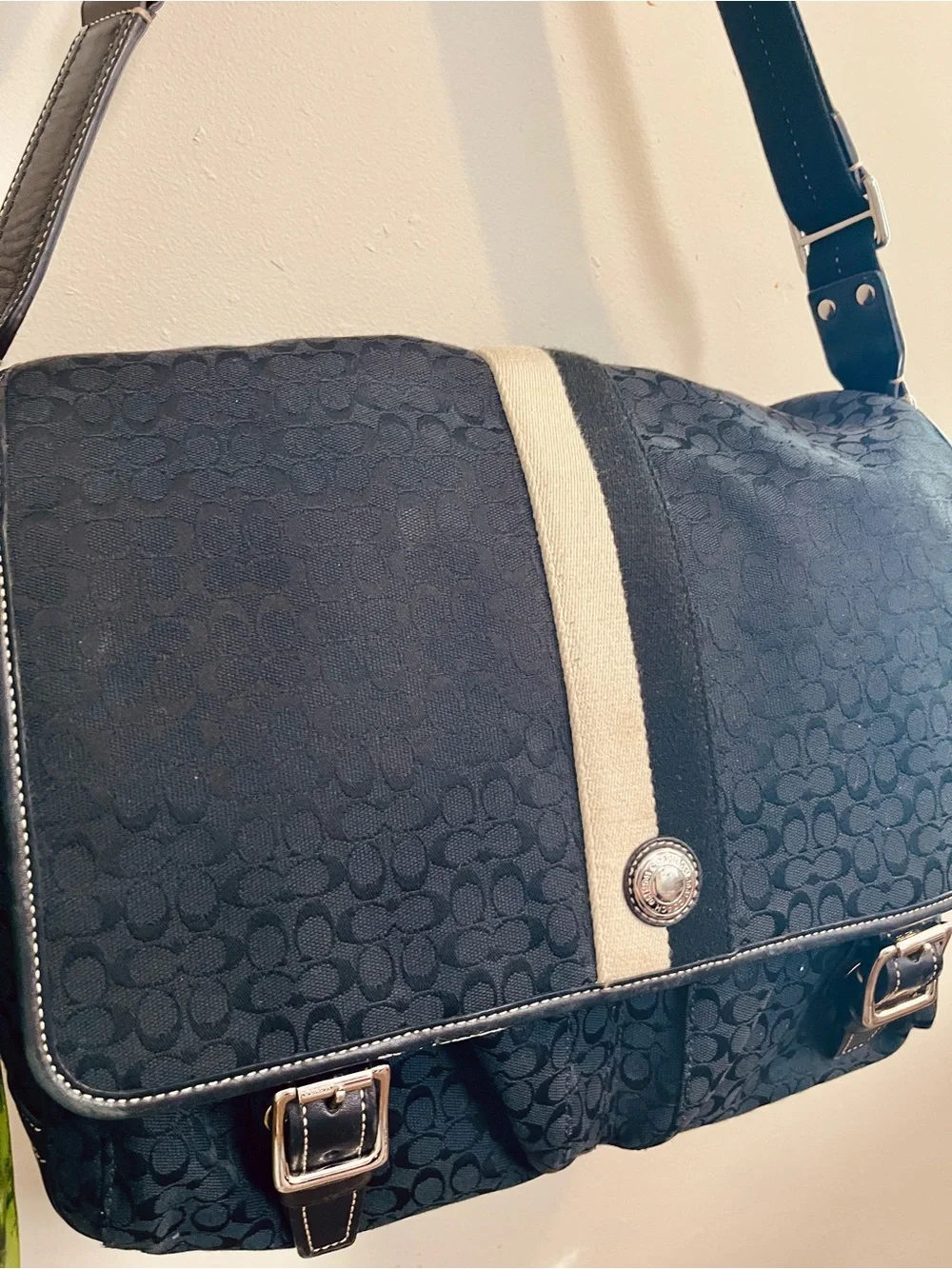 Coach Vintage Signature Voyager Messenger Bag Black with Ivory Stripe